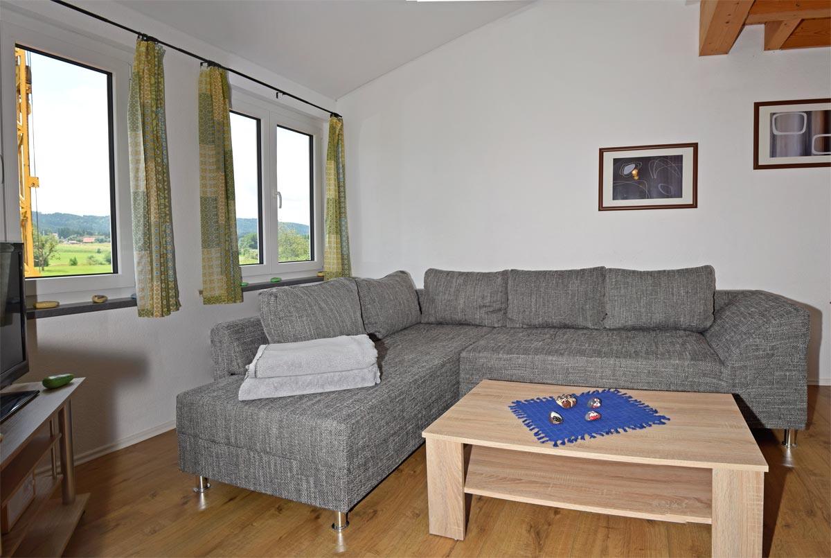 Wohnzimmer mit Sofa
