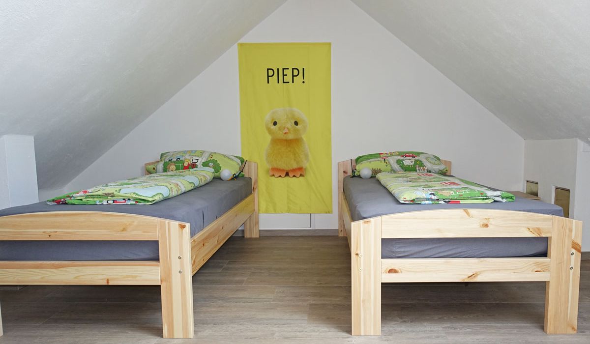 Kinderzimmer mit 2 Einzelbetten